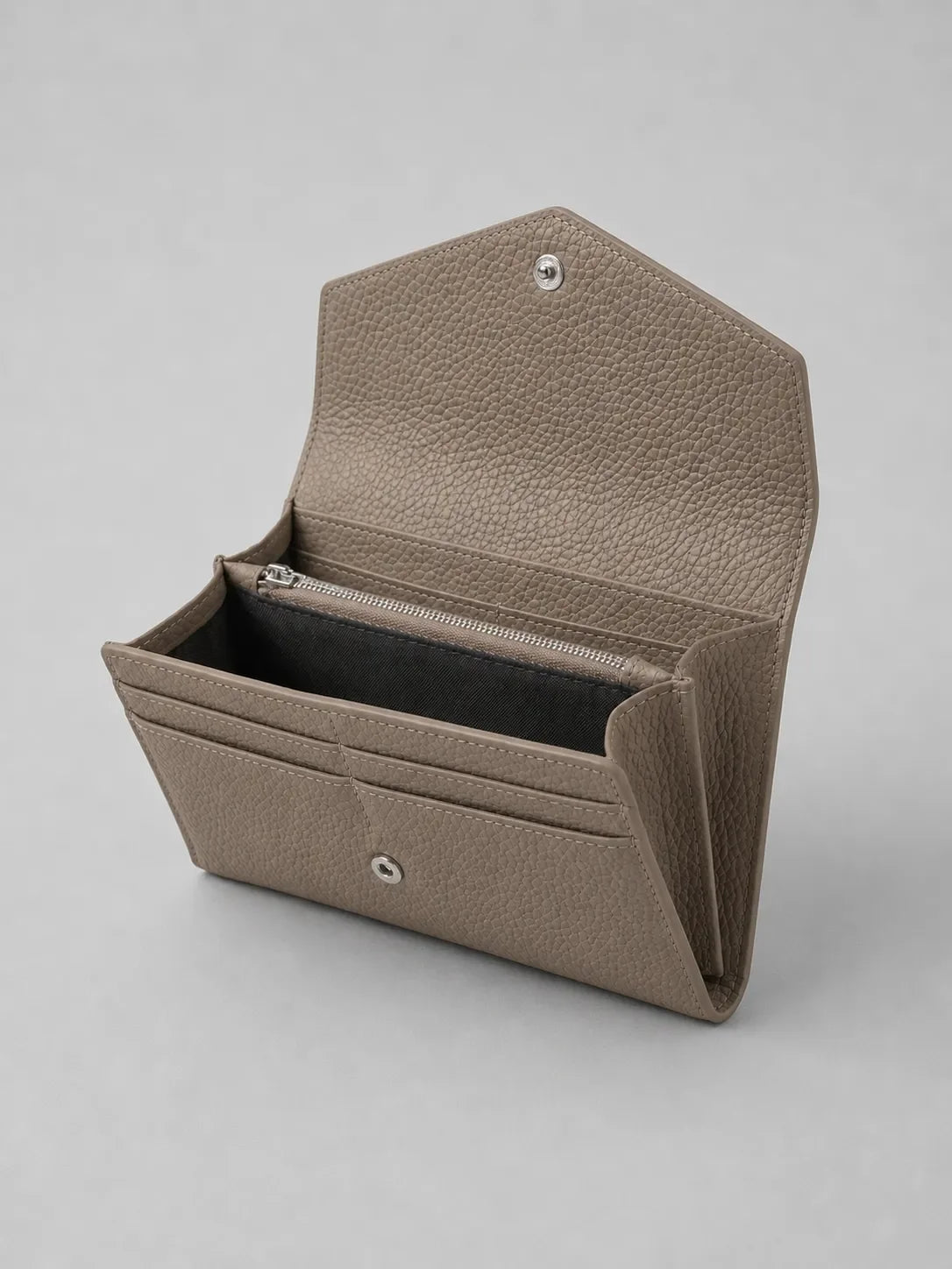 Leather Envelope Wallet interior featuring multiple card compartments, spacious storage sections and a zipped coin pocket. Genuine leather wallet in Elephant Gray by Malena London.