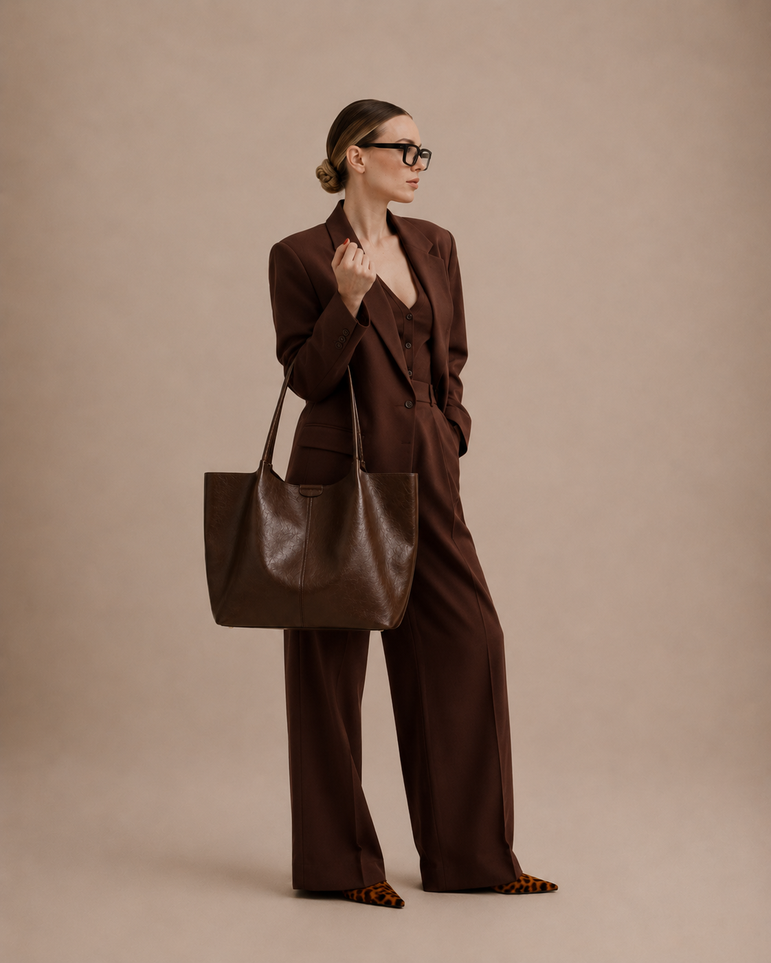 Large Minimalist Genuine Leather Tote for Women - Elara