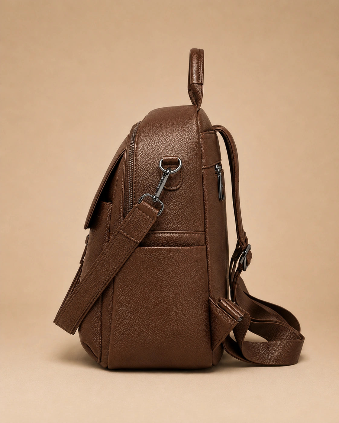Sloane genuine leather backpack in an alternative colourway.
