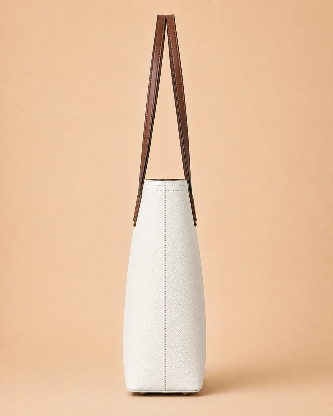 The Sienna genuine leather tote bag styled for commuting and everyday use.