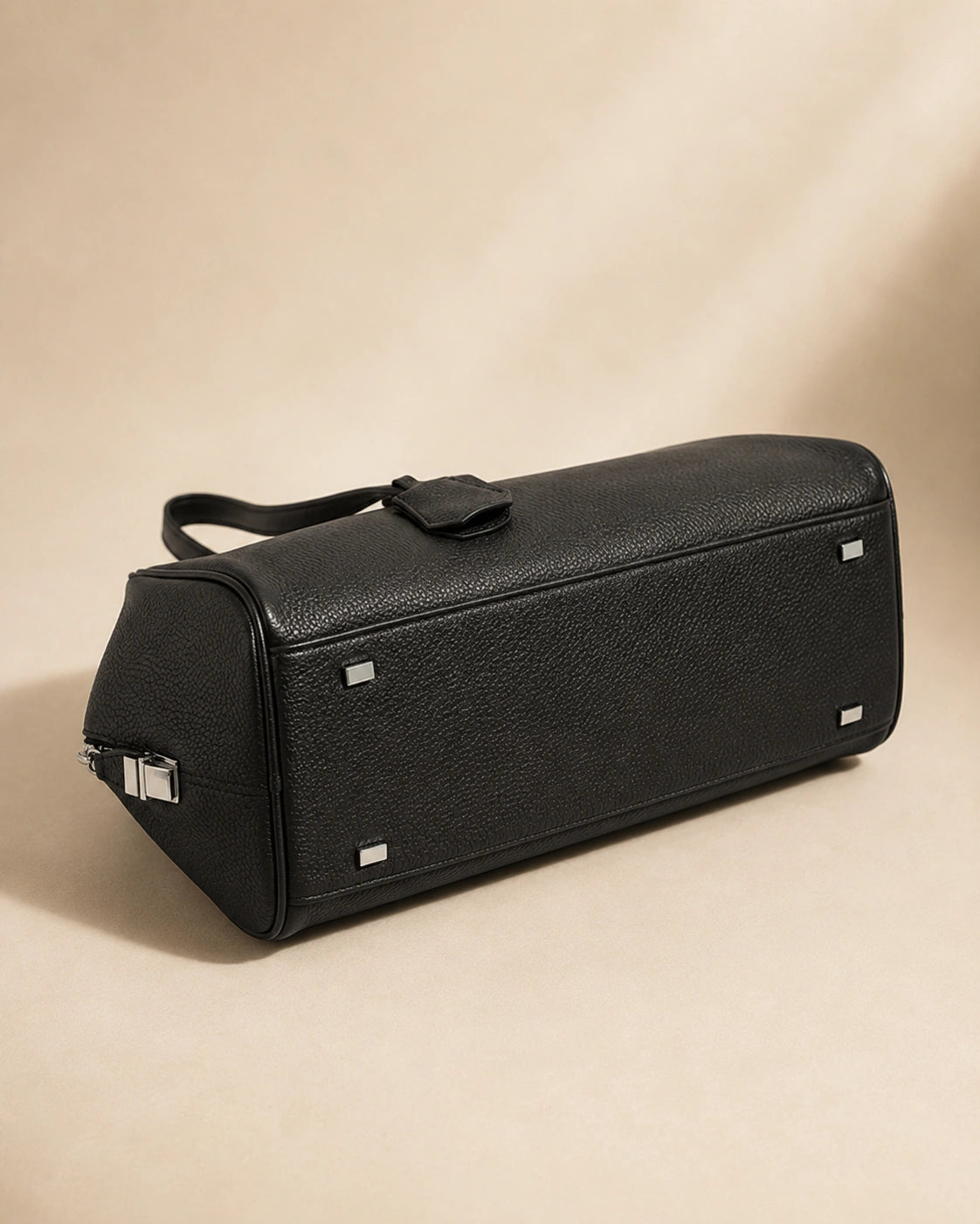 Wren genuine leather hobo bag styled as an everyday shoulder bag.