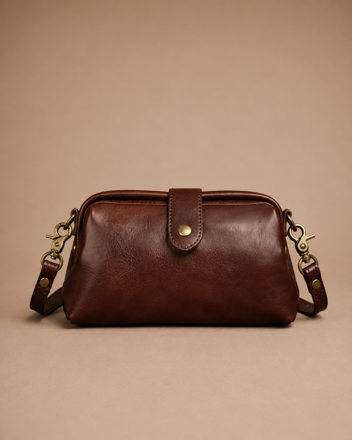 Elegant Vintage Leather Shoulder Bag – Siena