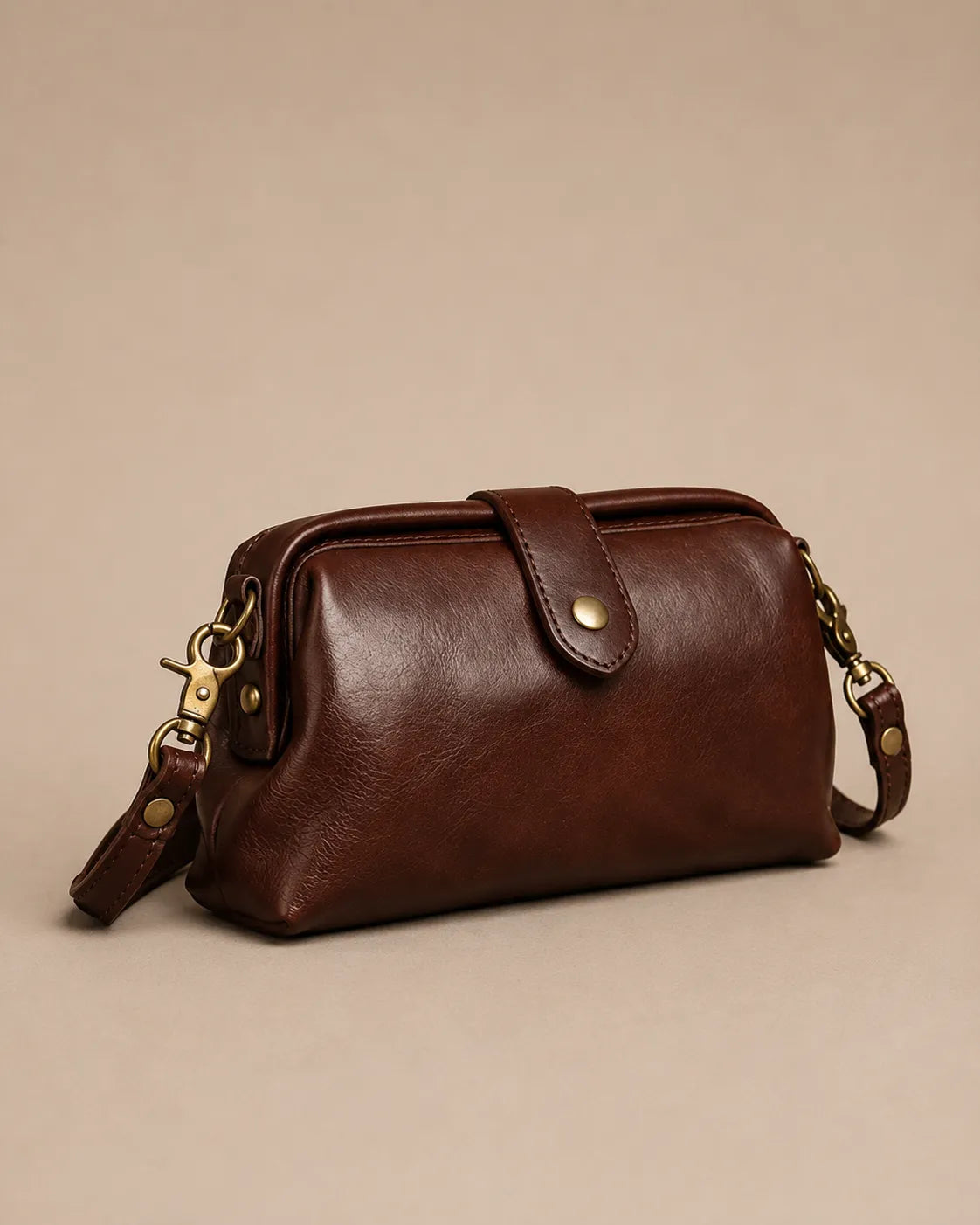 Éloise Vintage Crossbody Bag