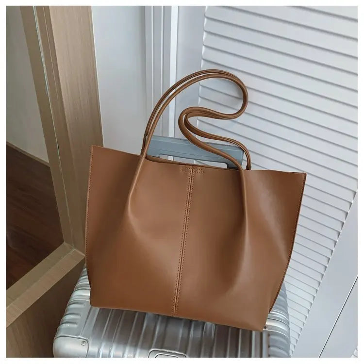 High-Quality Ladies Tote Bag Crafted From Faux Leather Featuring High-End Austria Neat Lightweight Vintage Look