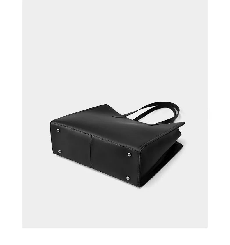 YANATARI NEW Large capacity tote bag Luxury Briefcase Leather business laptop bag Black shoulder bag Simple cowhide handbag