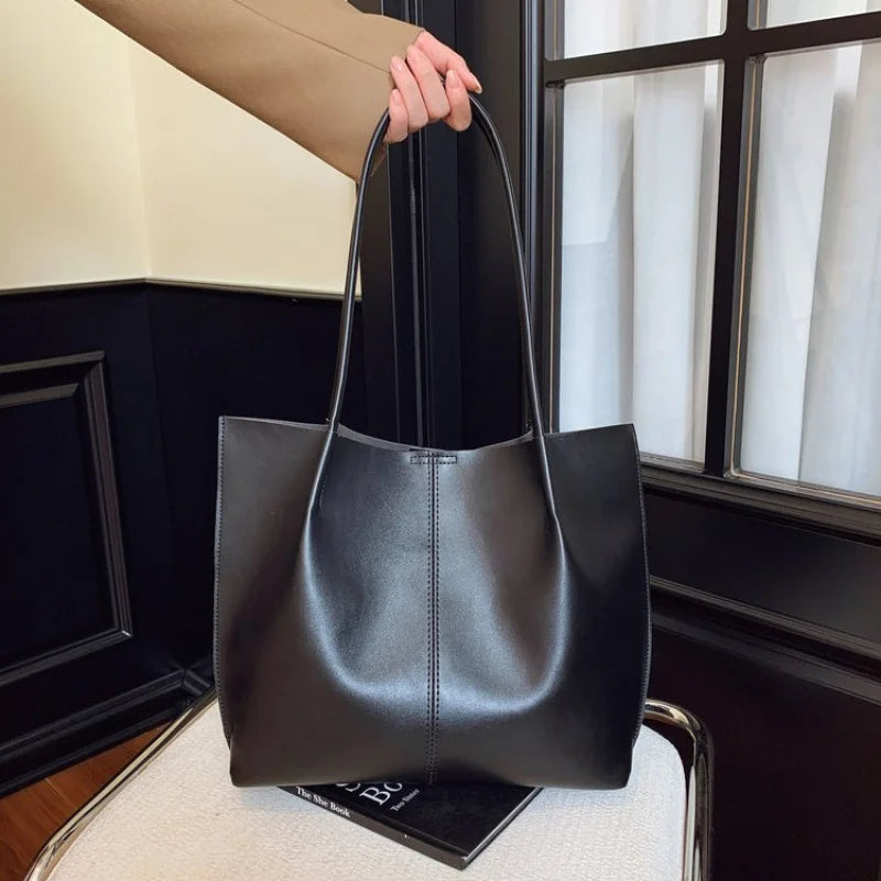High-Quality Ladies Tote Bag Crafted From Faux Leather Featuring High-End Austria Neat Lightweight Vintage Look
