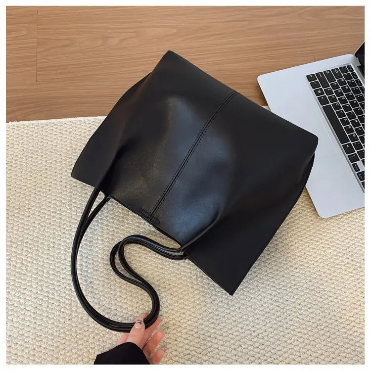 High-Quality Ladies Tote Bag Crafted From Faux Leather Featuring High-End Austria Neat Lightweight Vintage Look