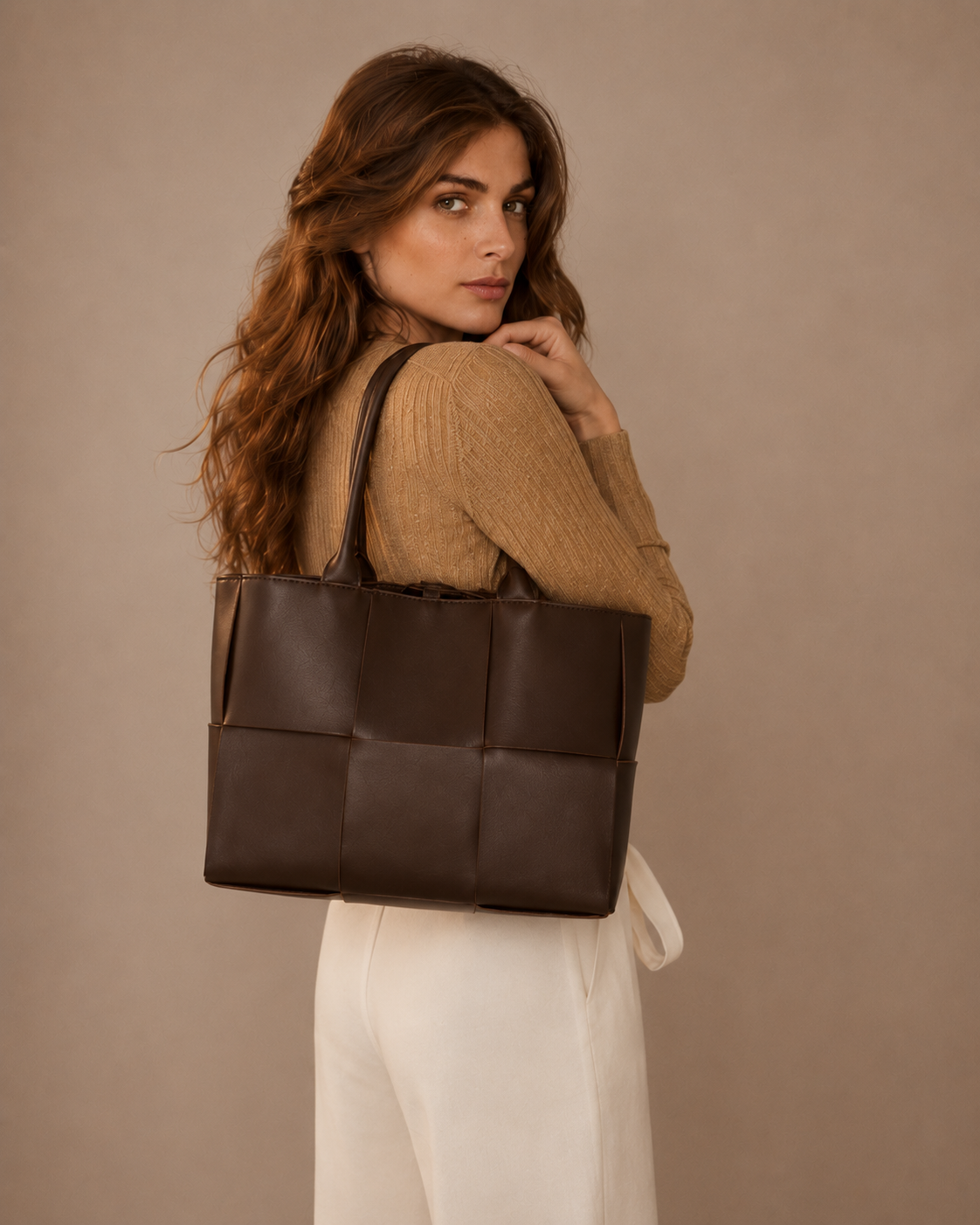 Women’s Woven Leather Tote Bag with Spacious Interior & Minimalist Soft Structure – Juliette